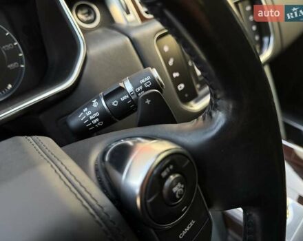 Серый Ленд Ровер Рендж Ровер, объемом двигателя 3 л и пробегом 176 тыс. км за 27800 $, фото 44 на Automoto.ua