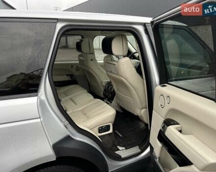 Серый Ленд Ровер Рендж Ровер, объемом двигателя 3 л и пробегом 175 тыс. км за 29999 $, фото 26 на Automoto.ua