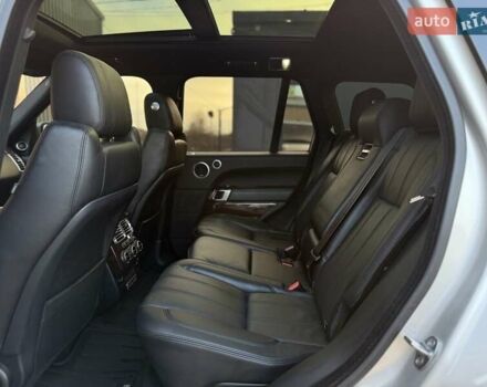 Серый Ленд Ровер Рендж Ровер, объемом двигателя 3 л и пробегом 176 тыс. км за 27800 $, фото 64 на Automoto.ua