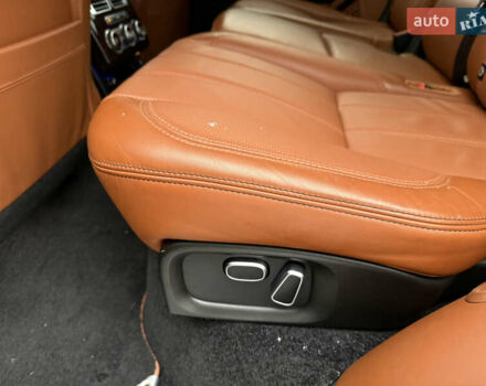 Сірий Ленд Ровер Рендж Ровер, об'ємом двигуна 4.37 л та пробігом 125 тис. км за 40999 $, фото 21 на Automoto.ua