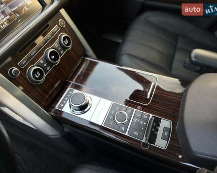 Серый Ленд Ровер Рендж Ровер, объемом двигателя 3 л и пробегом 176 тыс. км за 27800 $, фото 77 на Automoto.ua