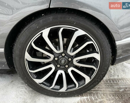 Сірий Ленд Ровер Рендж Ровер, об'ємом двигуна 4.37 л та пробігом 125 тис. км за 40999 $, фото 12 на Automoto.ua