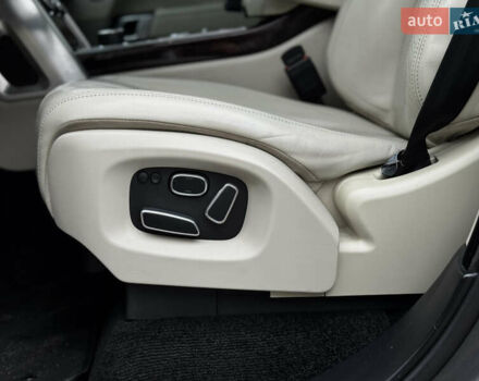 Серый Ленд Ровер Рендж Ровер, объемом двигателя 3 л и пробегом 213 тыс. км за 29999 $, фото 24 на Automoto.ua