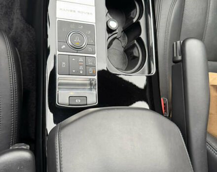 Серый Ленд Ровер Рендж Ровер, объемом двигателя 5 л и пробегом 125 тыс. км за 56000 $, фото 9 на Automoto.ua