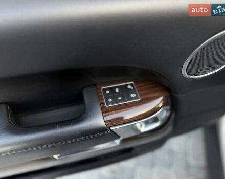 Серый Ленд Ровер Рендж Ровер, объемом двигателя 3 л и пробегом 176 тыс. км за 27800 $, фото 28 на Automoto.ua