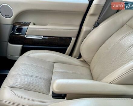 Серый Ленд Ровер Рендж Ровер, объемом двигателя 3 л и пробегом 146 тыс. км за 32900 $, фото 19 на Automoto.ua