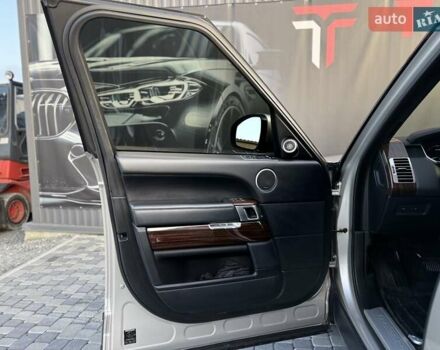 Серый Ленд Ровер Рендж Ровер, объемом двигателя 3 л и пробегом 176 тыс. км за 27800 $, фото 25 на Automoto.ua