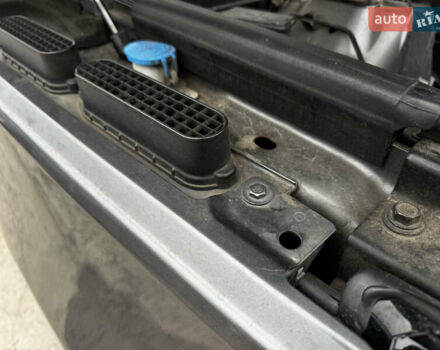 Сірий Ленд Ровер Рендж Ровер, об'ємом двигуна 3 л та пробігом 213 тис. км за 29999 $, фото 77 на Automoto.ua