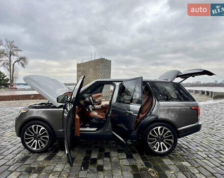 Сірий Ленд Ровер Рендж Ровер, об'ємом двигуна 4.37 л та пробігом 124 тис. км за 38999 $, фото 82 на Automoto.ua