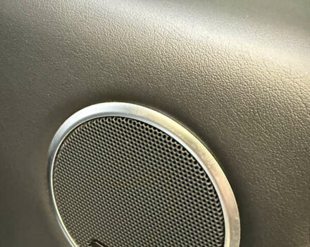 Серый Ленд Ровер Рендж Ровер, объемом двигателя 3 л и пробегом 230 тыс. км за 27000 $, фото 17 на Automoto.ua