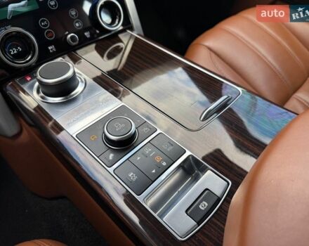 Серый Ленд Ровер Рендж Ровер, объемом двигателя 4.4 л и пробегом 125 тыс. км за 37900 $, фото 41 на Automoto.ua