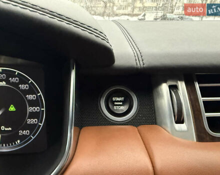 Сірий Ленд Ровер Рендж Ровер, об'ємом двигуна 4.37 л та пробігом 125 тис. км за 40999 $, фото 55 на Automoto.ua