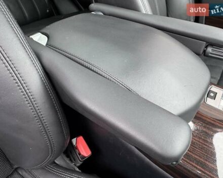 Серый Ленд Ровер Рендж Ровер, объемом двигателя 3 л и пробегом 83 тыс. км за 36900 $, фото 76 на Automoto.ua