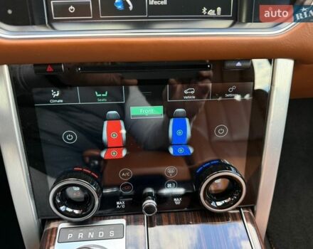 Серый Ленд Ровер Рендж Ровер, объемом двигателя 4.4 л и пробегом 125 тыс. км за 37900 $, фото 45 на Automoto.ua