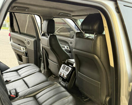 Серый Ленд Ровер Рендж Ровер, объемом двигателя 3 л и пробегом 230 тыс. км за 27000 $, фото 13 на Automoto.ua