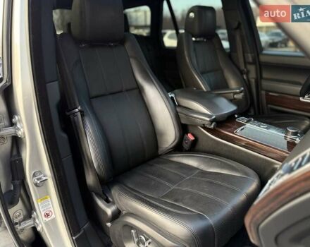 Серый Ленд Ровер Рендж Ровер, объемом двигателя 3 л и пробегом 176 тыс. км за 27800 $, фото 56 на Automoto.ua