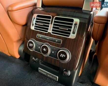 Серый Ленд Ровер Рендж Ровер, объемом двигателя 4.4 л и пробегом 125 тыс. км за 37900 $, фото 30 на Automoto.ua