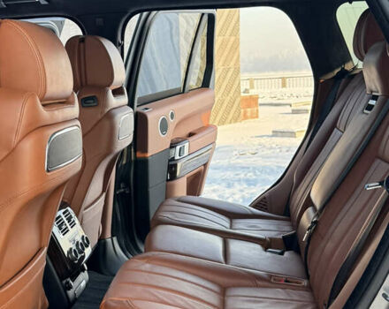 Сірий Ленд Ровер Рендж Ровер, об'ємом двигуна 4.37 л та пробігом 124 тис. км за 37999 $, фото 59 на Automoto.ua