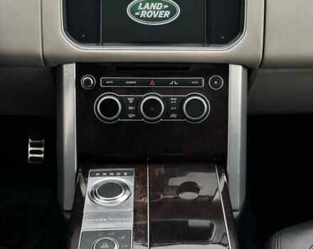 Сірий Ленд Ровер Рендж Ровер, об'ємом двигуна 5 л та пробігом 117 тис. км за 33300 $, фото 27 на Automoto.ua