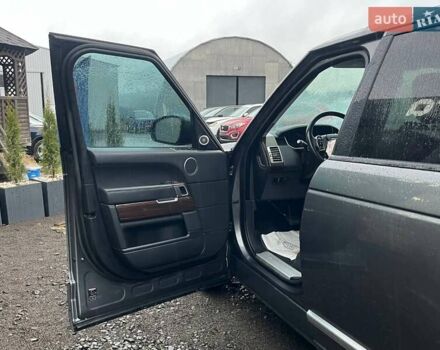 Сірий Ленд Ровер Рендж Ровер, об'ємом двигуна 3 л та пробігом 197 тис. км за 15900 $, фото 9 на Automoto.ua