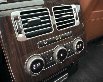 Сірий Ленд Ровер Рендж Ровер, об'ємом двигуна 4.37 л та пробігом 124 тис. км за 38999 $, фото 15 на Automoto.ua