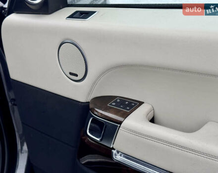 Сірий Ленд Ровер Рендж Ровер, об'ємом двигуна 5 л та пробігом 117 тис. км за 33300 $, фото 23 на Automoto.ua