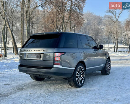 Сірий Ленд Ровер Рендж Ровер, об'ємом двигуна 4.37 л та пробігом 124 тис. км за 37999 $, фото 5 на Automoto.ua