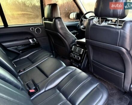 Серый Ленд Ровер Рендж Ровер, объемом двигателя 2.99 л и пробегом 239 тыс. км за 28000 $, фото 15 на Automoto.ua