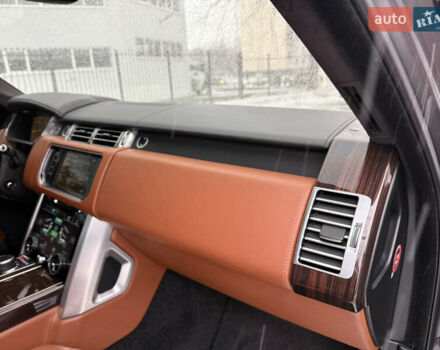 Сірий Ленд Ровер Рендж Ровер, об'ємом двигуна 4.37 л та пробігом 125 тис. км за 40999 $, фото 32 на Automoto.ua