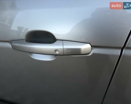 Серый Ленд Ровер Рендж Ровер, объемом двигателя 3 л и пробегом 176 тыс. км за 27800 $, фото 24 на Automoto.ua