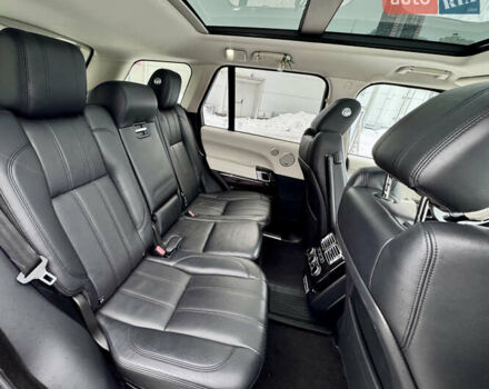 Сірий Ленд Ровер Рендж Ровер, об'ємом двигуна 5 л та пробігом 117 тис. км за 33300 $, фото 25 на Automoto.ua