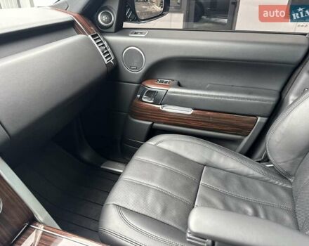 Серый Ленд Ровер Рендж Ровер, объемом двигателя 3 л и пробегом 83 тыс. км за 36900 $, фото 36 на Automoto.ua