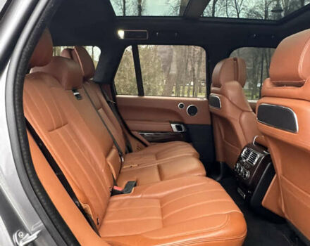 Сірий Ленд Ровер Рендж Ровер, об'ємом двигуна 4.37 л та пробігом 124 тис. км за 38999 $, фото 19 на Automoto.ua