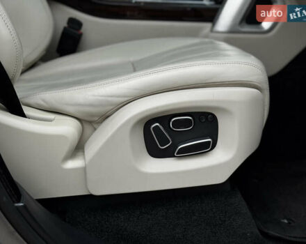 Сірий Ленд Ровер Рендж Ровер, об'ємом двигуна 3 л та пробігом 213 тис. км за 29999 $, фото 62 на Automoto.ua