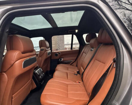 Сірий Ленд Ровер Рендж Ровер, об'ємом двигуна 4.37 л та пробігом 124 тис. км за 38999 $, фото 17 на Automoto.ua