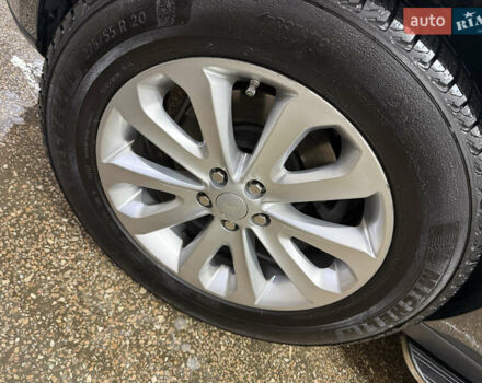 Серый Ленд Ровер Рендж Ровер, объемом двигателя 2.99 л и пробегом 210 тыс. км за 41000 $, фото 16 на Automoto.ua