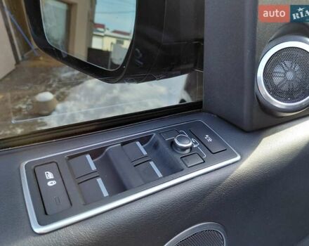 Серый Ленд Ровер Рендж Ровер, объемом двигателя 2.99 л и пробегом 204 тыс. км за 35000 $, фото 109 на Automoto.ua