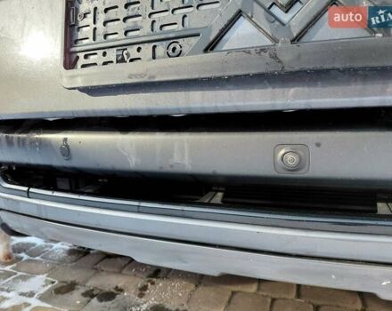 Серый Ленд Ровер Рендж Ровер, объемом двигателя 2.99 л и пробегом 204 тыс. км за 35000 $, фото 120 на Automoto.ua