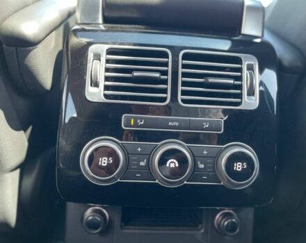 Серый Ленд Ровер Рендж Ровер, объемом двигателя 4.4 л и пробегом 156 тыс. км за 47999 $, фото 19 на Automoto.ua