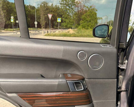 Серый Ленд Ровер Рендж Ровер, объемом двигателя 2.99 л и пробегом 189 тыс. км за 31000 $, фото 11 на Automoto.ua