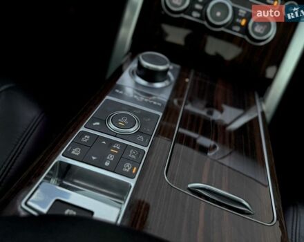 Серый Ленд Ровер Рендж Ровер, объемом двигателя 3 л и пробегом 216 тыс. км за 36996 $, фото 78 на Automoto.ua