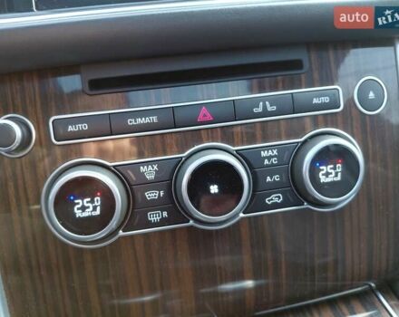 Серый Ленд Ровер Рендж Ровер, объемом двигателя 2.99 л и пробегом 204 тыс. км за 35000 $, фото 86 на Automoto.ua