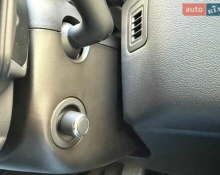 Серый Ленд Ровер Рендж Ровер, объемом двигателя 3 л и пробегом 150 тыс. км за 36990 $, фото 24 на Automoto.ua