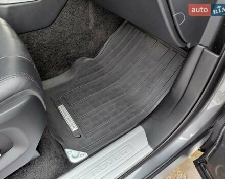 Серый Ленд Ровер Рендж Ровер, объемом двигателя 2.99 л и пробегом 204 тыс. км за 35000 $, фото 68 на Automoto.ua