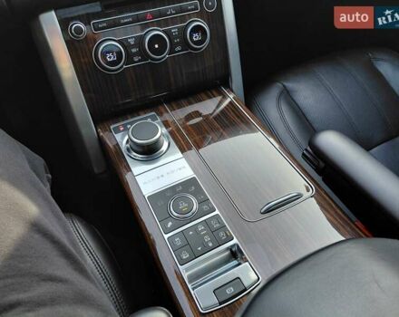 Серый Ленд Ровер Рендж Ровер, объемом двигателя 2.99 л и пробегом 204 тыс. км за 35000 $, фото 83 на Automoto.ua