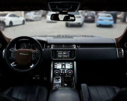 Сірий Ленд Ровер Рендж Ровер, об'ємом двигуна 5 л та пробігом 111 тис. км за 36000 $, фото 7 на Automoto.ua