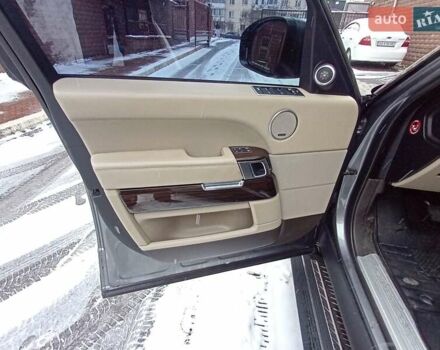 Сірий Ленд Ровер Рендж Ровер, об'ємом двигуна 4.37 л та пробігом 198 тис. км за 41000 $, фото 7 на Automoto.ua