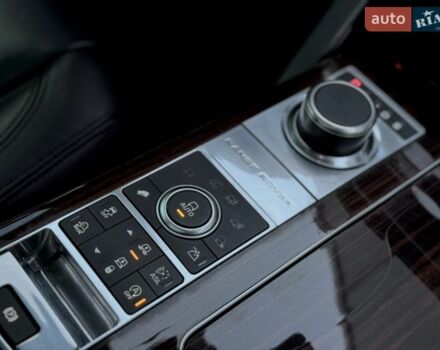 Серый Ленд Ровер Рендж Ровер, объемом двигателя 3 л и пробегом 216 тыс. км за 36996 $, фото 96 на Automoto.ua