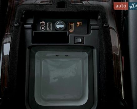 Серый Ленд Ровер Рендж Ровер, объемом двигателя 3 л и пробегом 216 тыс. км за 36996 $, фото 80 на Automoto.ua