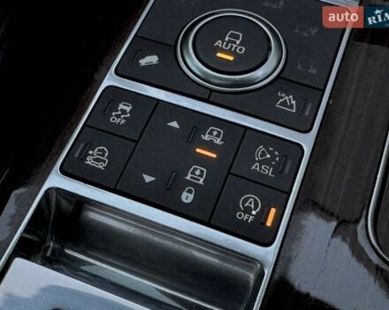 Серый Ленд Ровер Рендж Ровер, объемом двигателя 3 л и пробегом 216 тыс. км за 36996 $, фото 97 на Automoto.ua